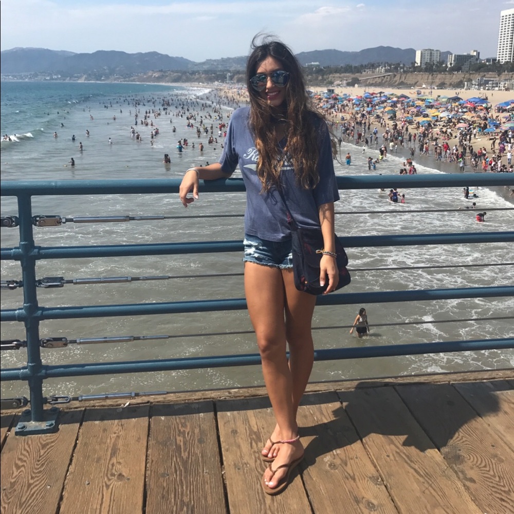 Meet your Posher, Clarissa